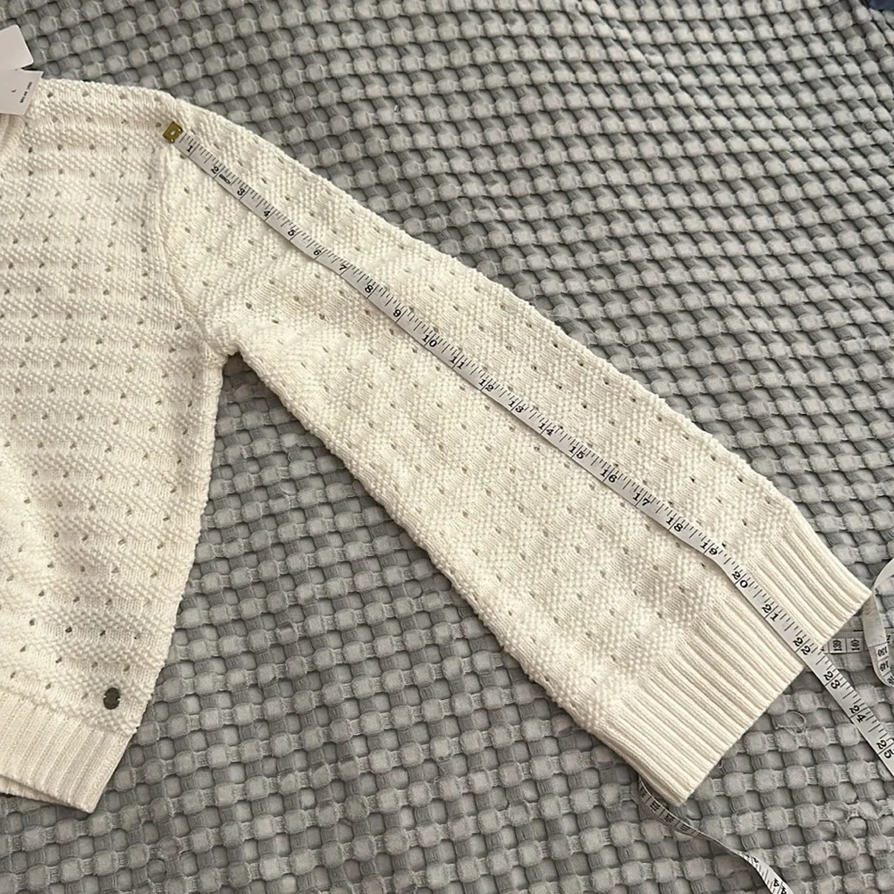 NWT Roxy White Sweater Large - Picture 11 of 13
